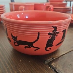 Fiestaware Vintage Persimmon Halloween Bowl Witches & Cats Rare